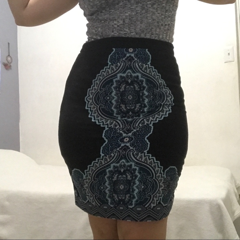 Black skirt